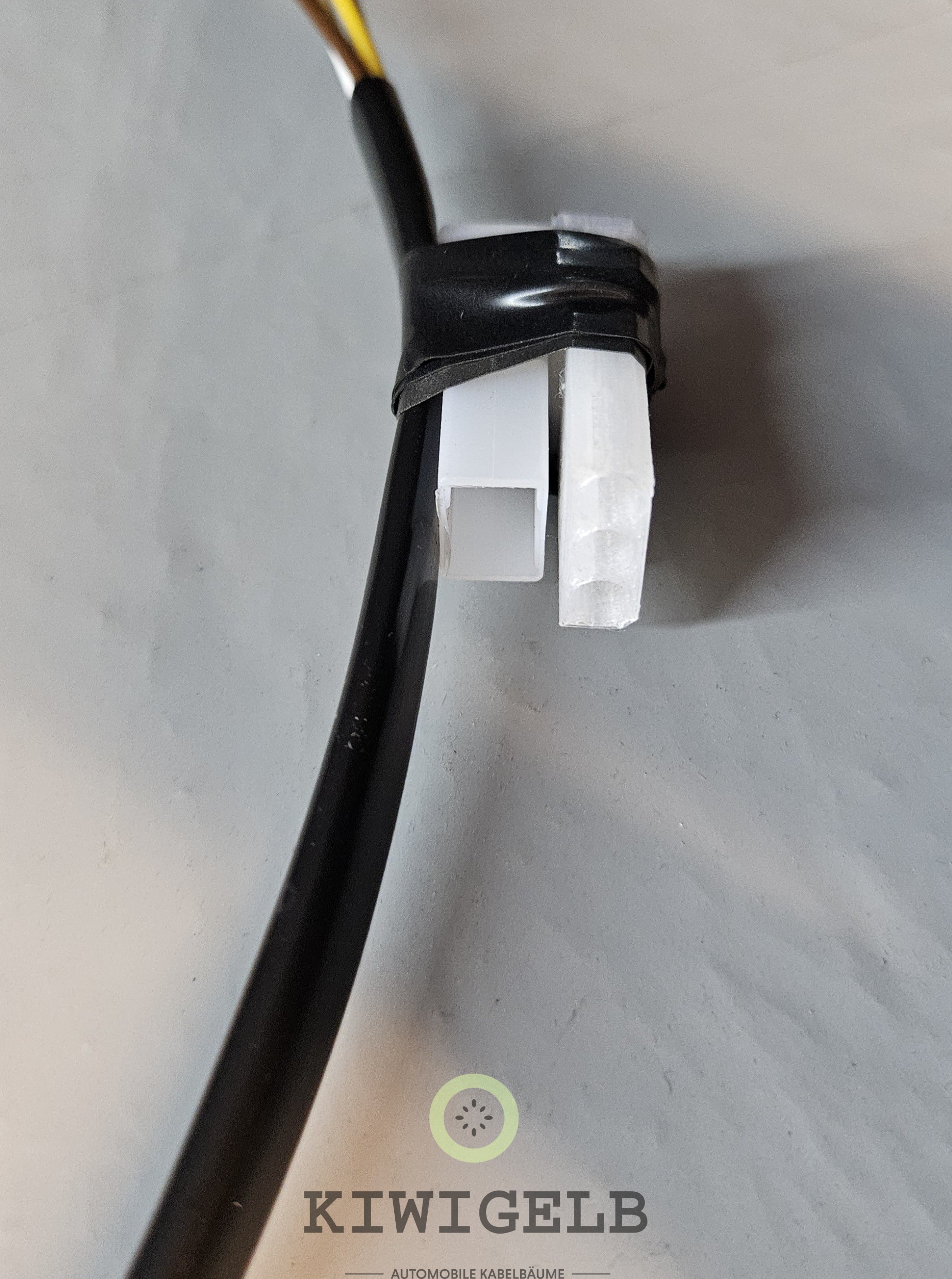 Kabelbaum für Heckscheibenheizung und Zentralverriegelung – Bild 2